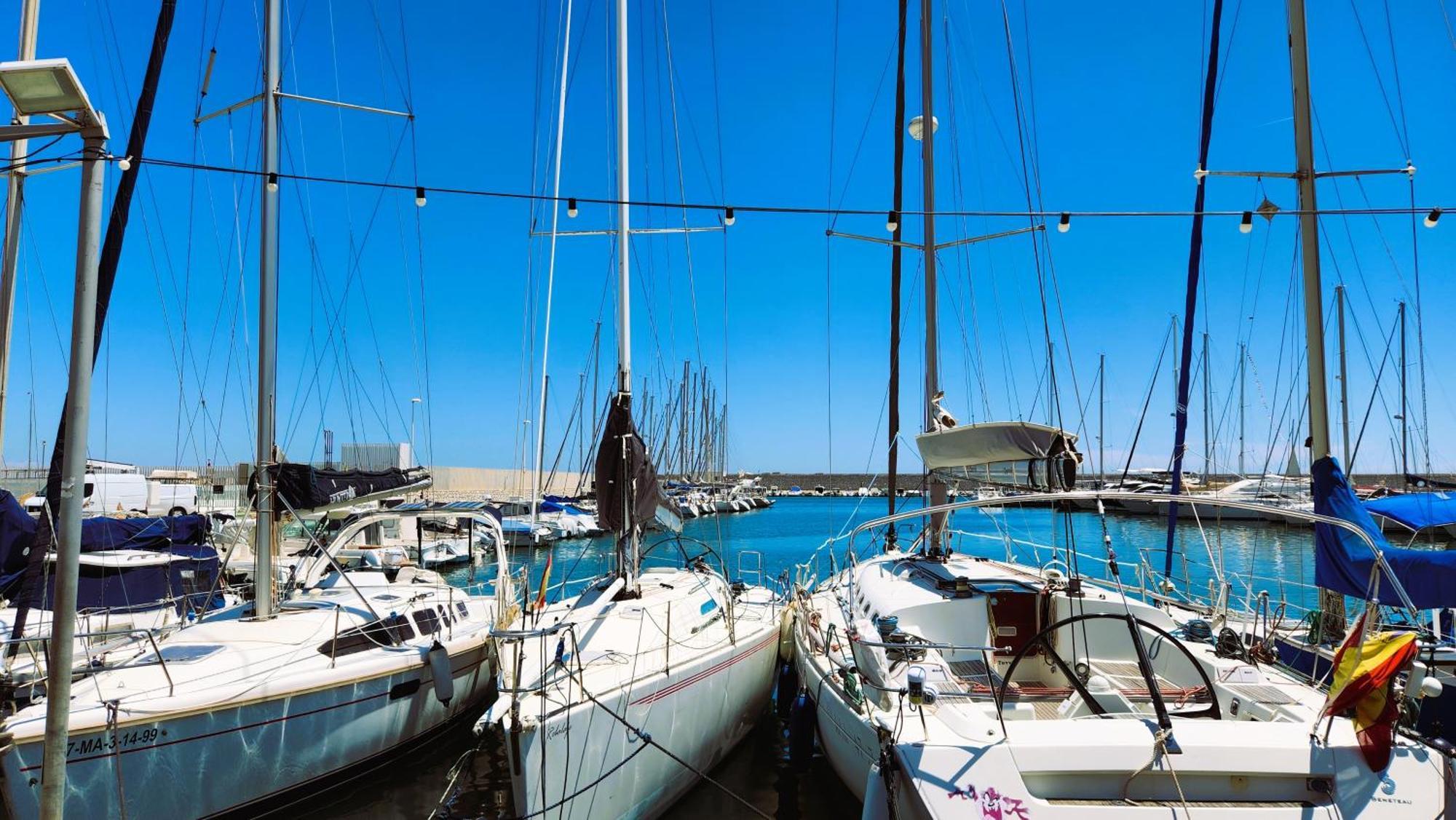 Stunning Fuengirola Gem With City And Sea Views Exterior photo