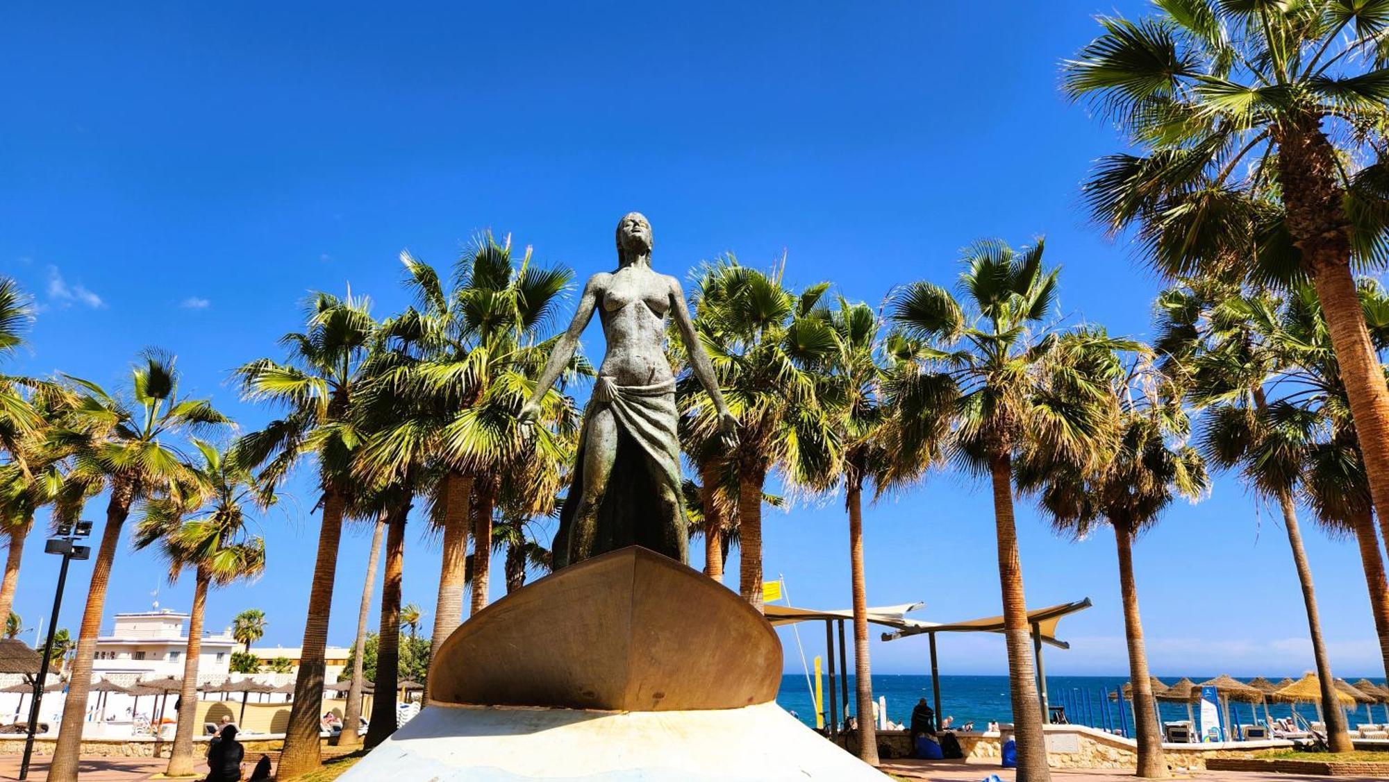 Stunning Fuengirola Gem With City And Sea Views Exterior photo